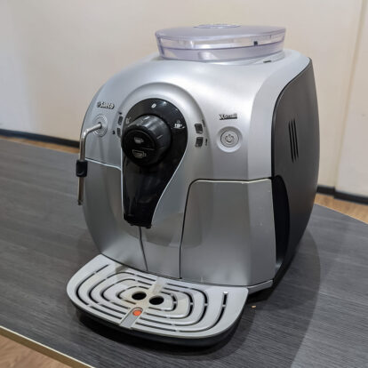Кофемашина Saeco Xsmall Silver Black HD8745/19 БУ — изображение 2