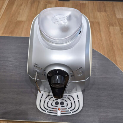 Кофемашина Saeco Xsmall Silver Wihte HD8748/09 БУ — изображение 2