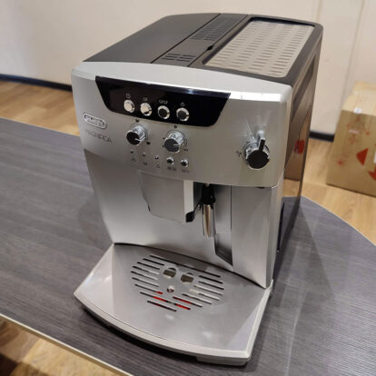 Кофемашина Delonghi Magnifica ESAM 04.120 S БУ — изображение 2