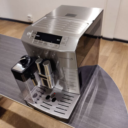 Кофемашина Delonghi PrimaDonna S ECAM 28.455 M БУ
