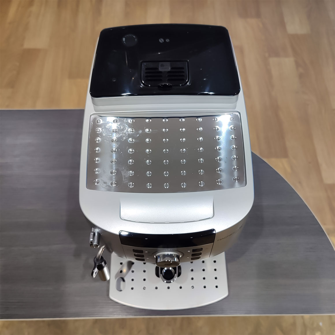 Кофемашина Delonghi Magnifica S ECAM 22.110 S БУ — изображение 3