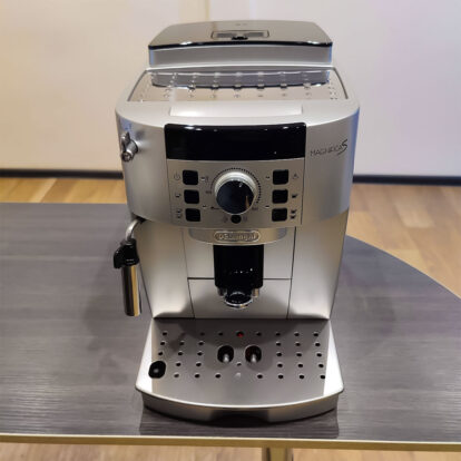Кофемашина Delonghi Magnifica S ECAM 22.110 S БУ — изображение 4