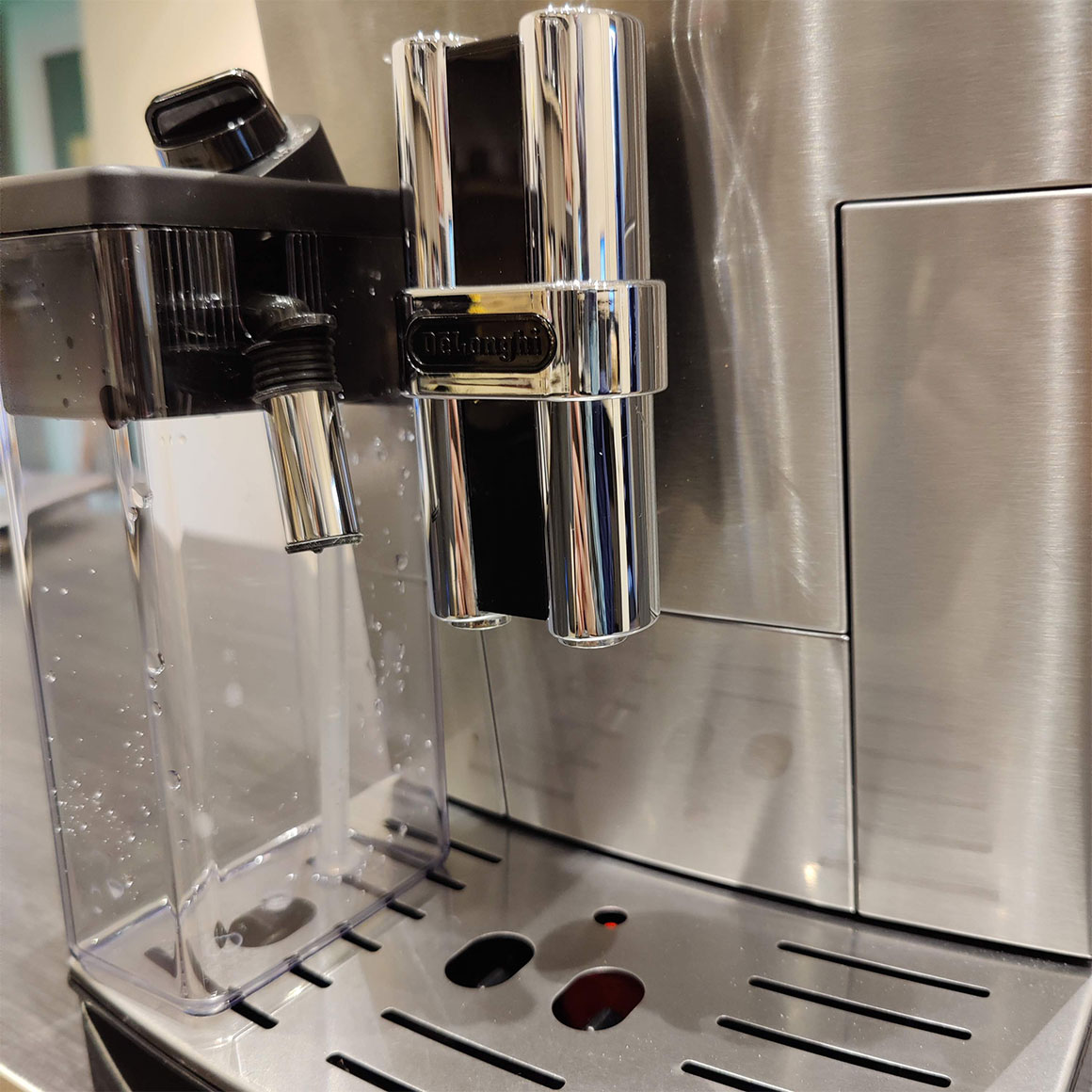 Кофемашина Delonghi PrimaDonna S ECAM 28.455 M БУ — изображение 4