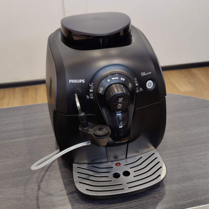 Кофемашина Philips Series 2100 HD8652/91 БУ с капучинатором