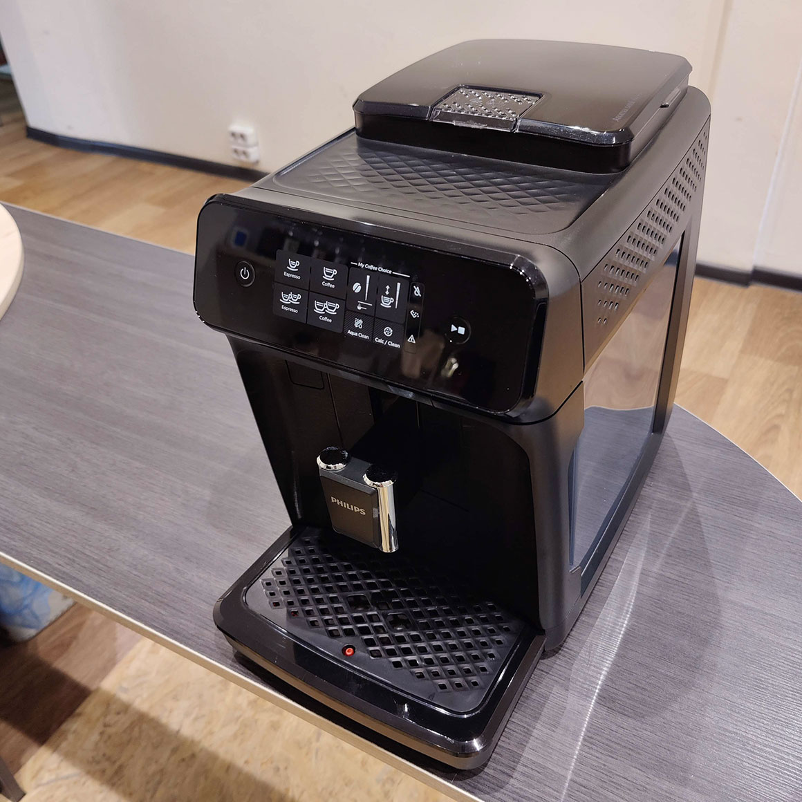 Кофемашина Philips Series 1200 EP1200/00 БУ — изображение 2