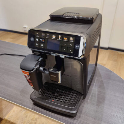 Кофемашина Philips Series 5400 LatteGo EP5447/90 БУ — изображение 2
