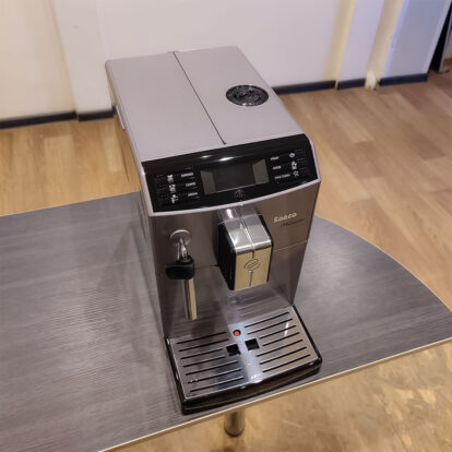 Кофемашина Saeco Minuto HD8772 БУ