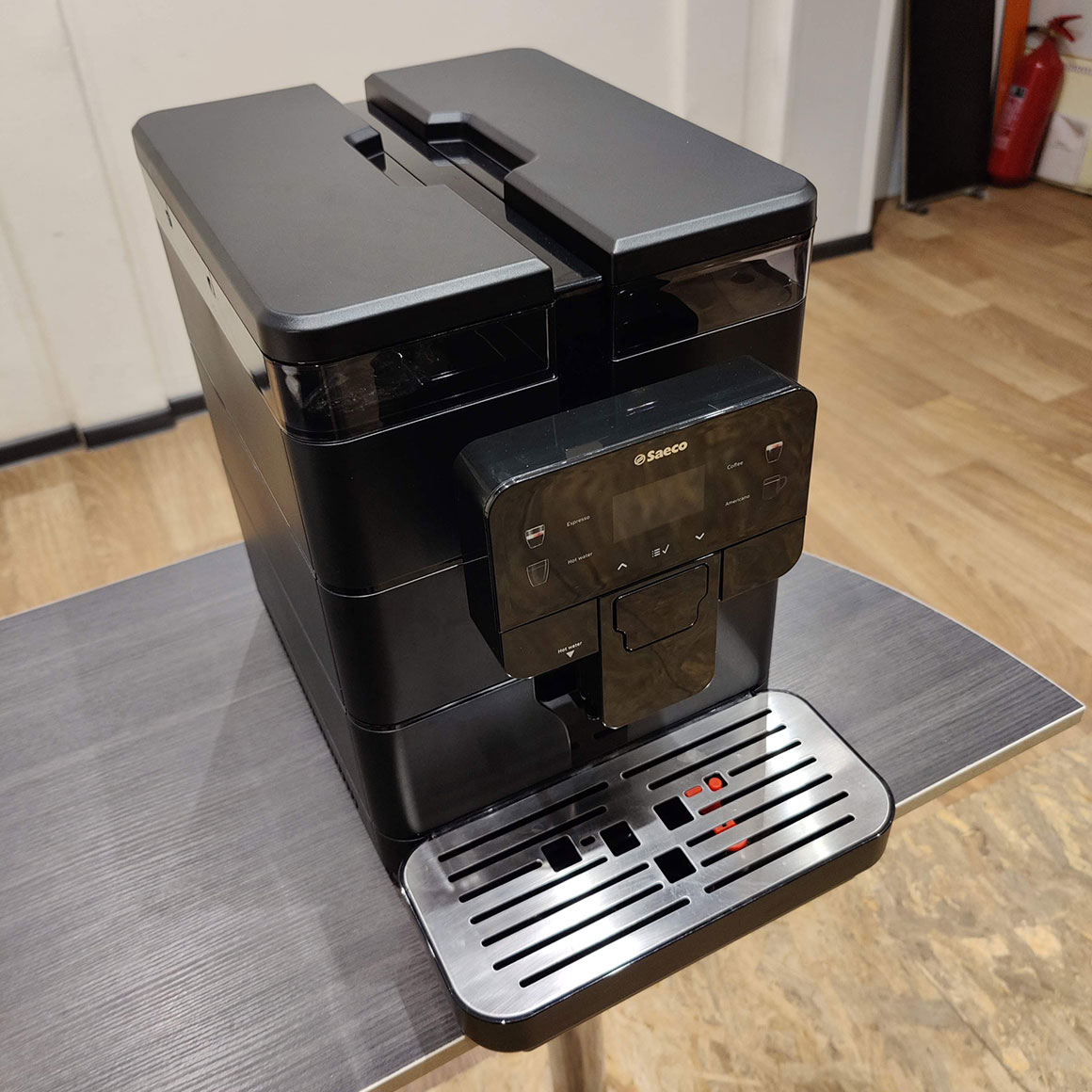 Кофемашина Saeco Royal Black 9J0040 БУ