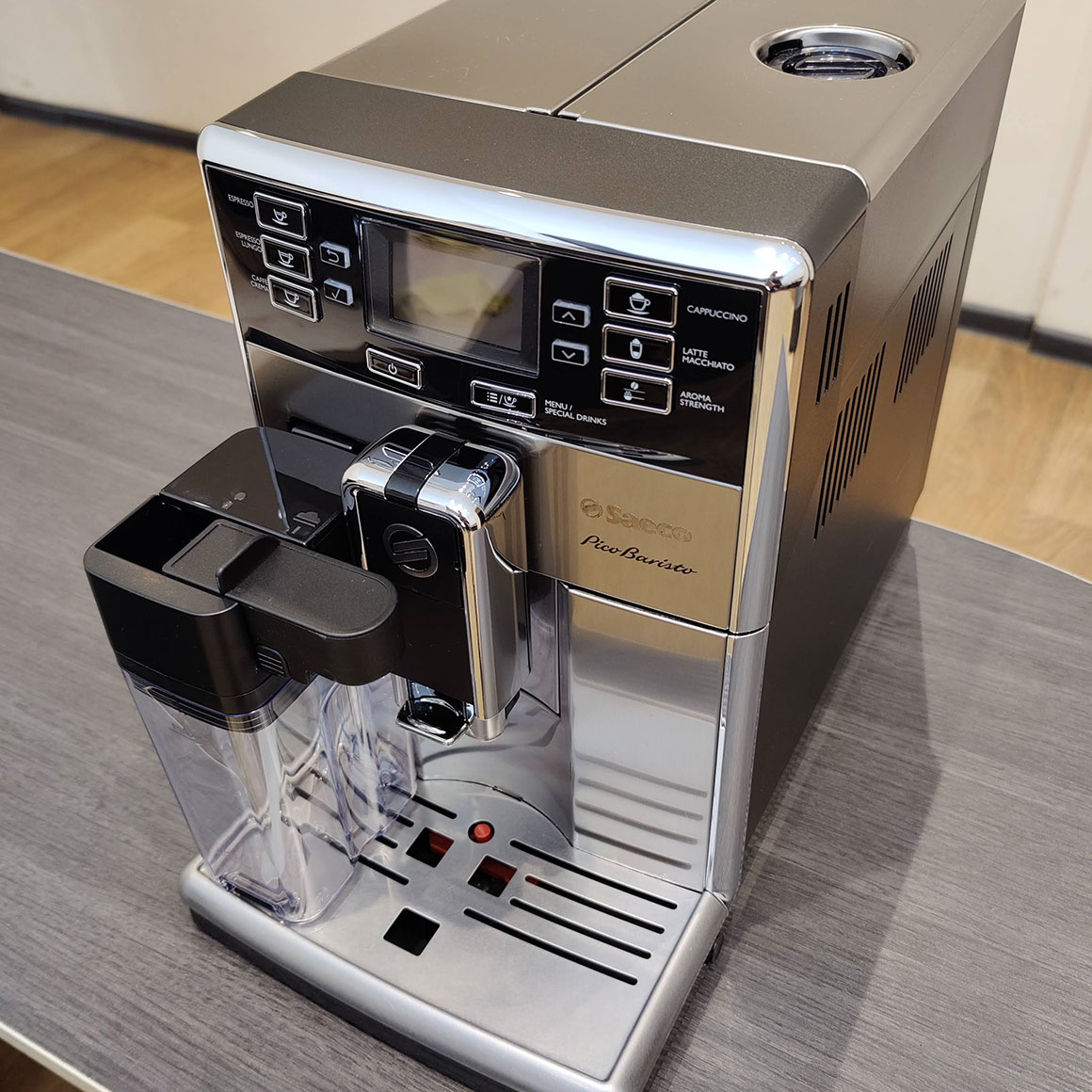 Кофемашина Saeco PicoBaristo SM3061 БУ — изображение 2