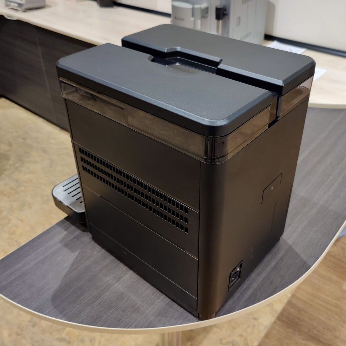 Кофемашина Saeco Royal Black 9J0040 БУ — изображение 2