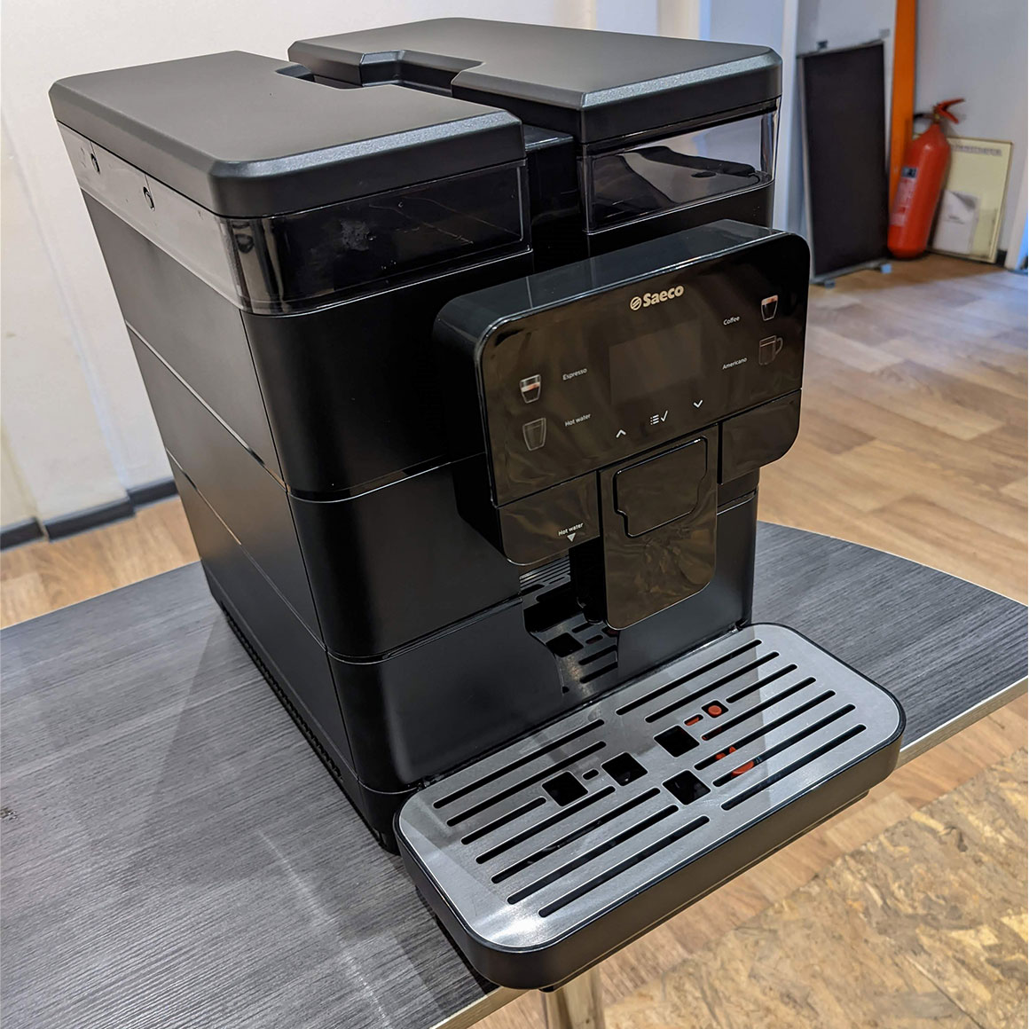 Кофемашина Saeco Royal Black 9J0040 БУ — изображение 3