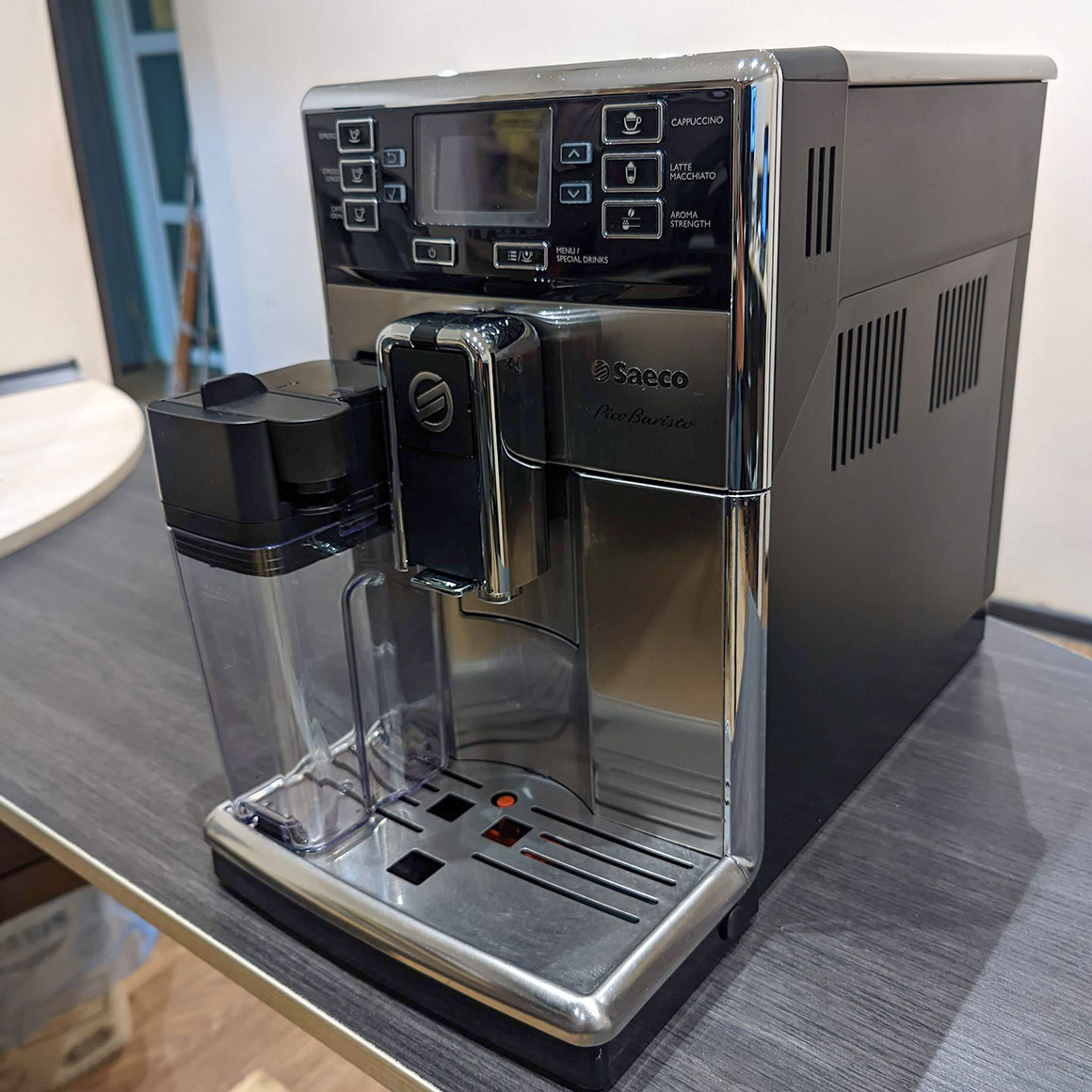 Кофемашина Saeco PicoBaristo SM3061 БУ — изображение 6